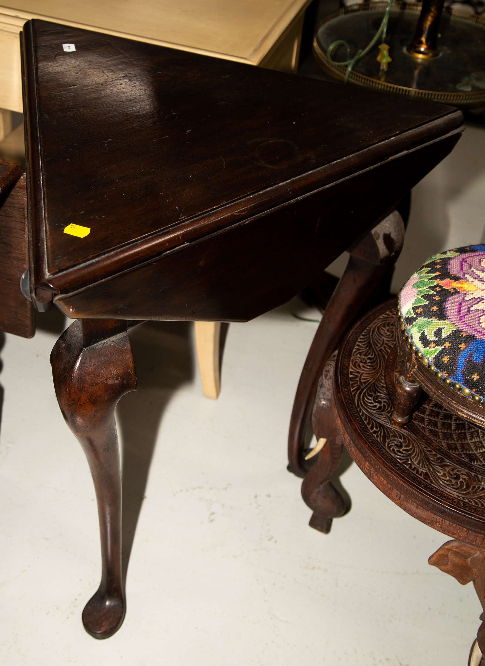 QUEEN ANNE STYLE MAHOGANY