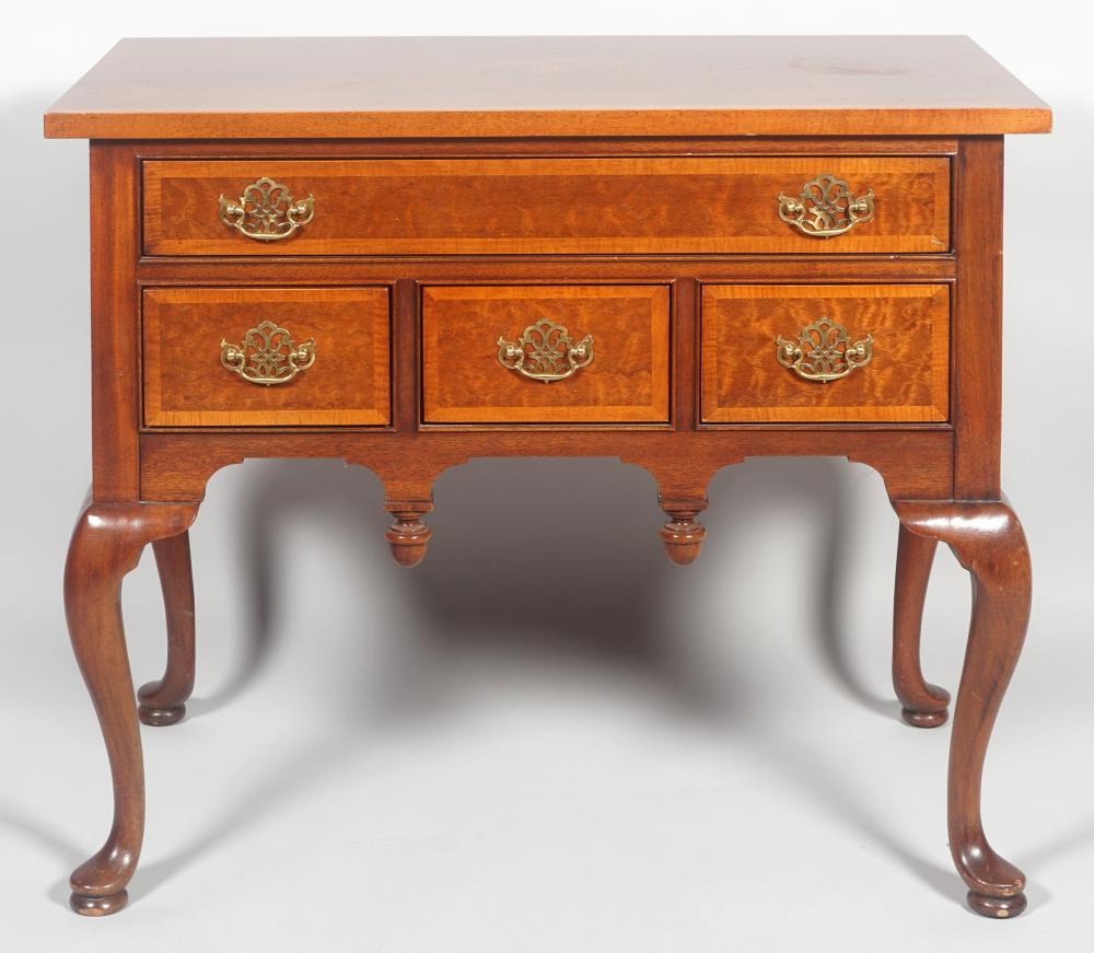 QUEEN ANNE STYLE MAHOGANY LOWBOY 30