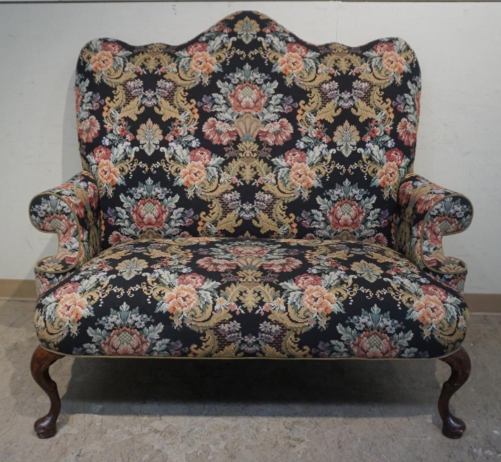 QUEEN ANNE STYLE MAHOGANY