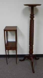 QUEEN ANNE STYLE MAHOGANY PEDE