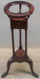 QUEEN ANNE STYLE MAHOGANY PLAN