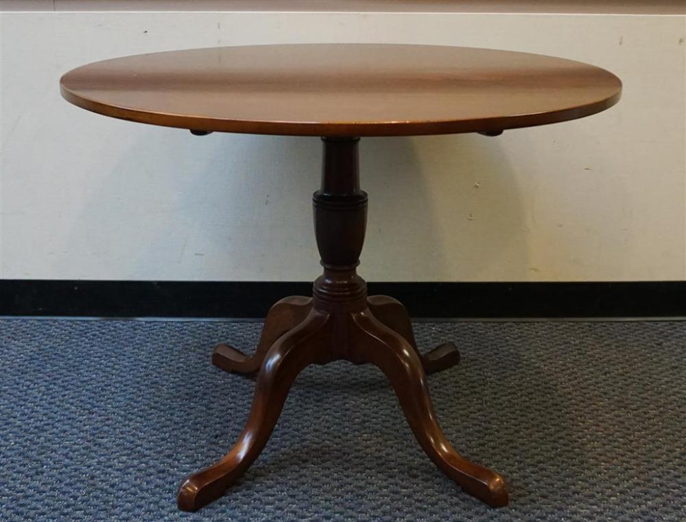 QUEEN ANNE STYLE MAHOGANY TEA TABLE