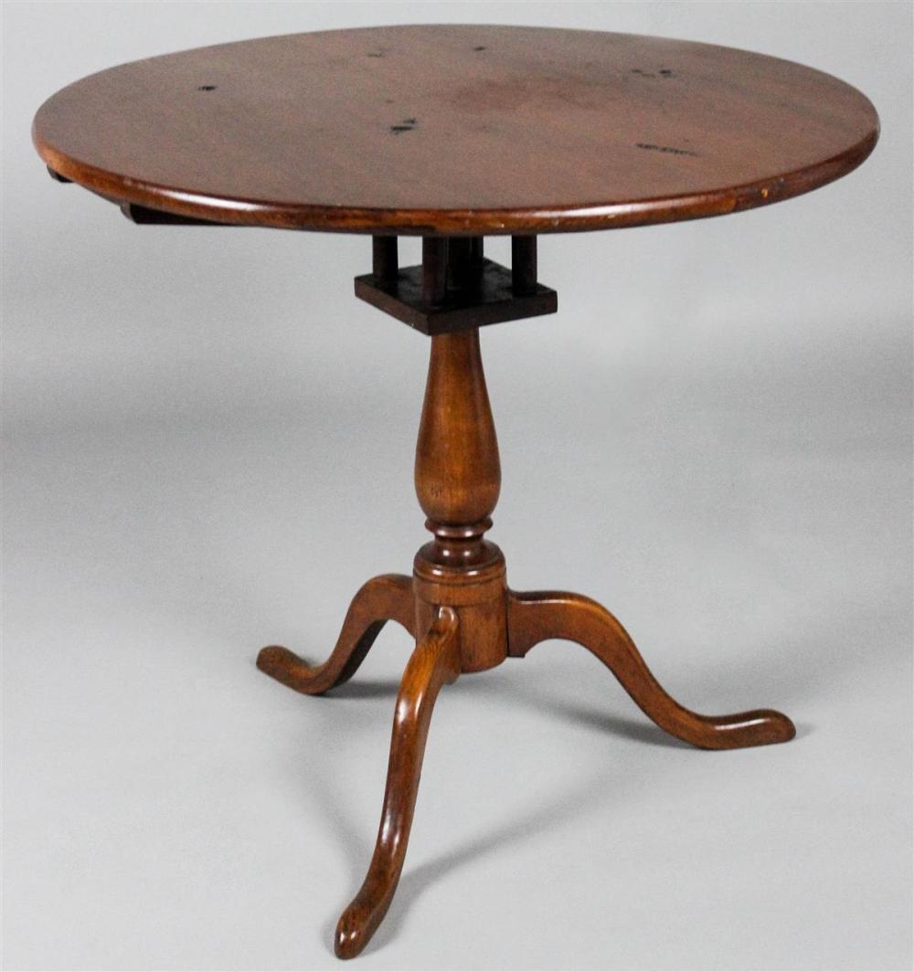QUEEN ANNE STYLE MAHOGANY TEA