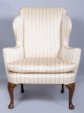QUEEN ANNE STYLE MAHOGANY WING