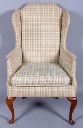QUEEN ANNE STYLE MAHOGANY WING