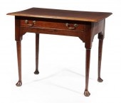 QUEEN ANNE-STYLE OAK LOWBOYAnt