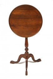 QUEEN ANNE STYLE TILT TOP CAND
