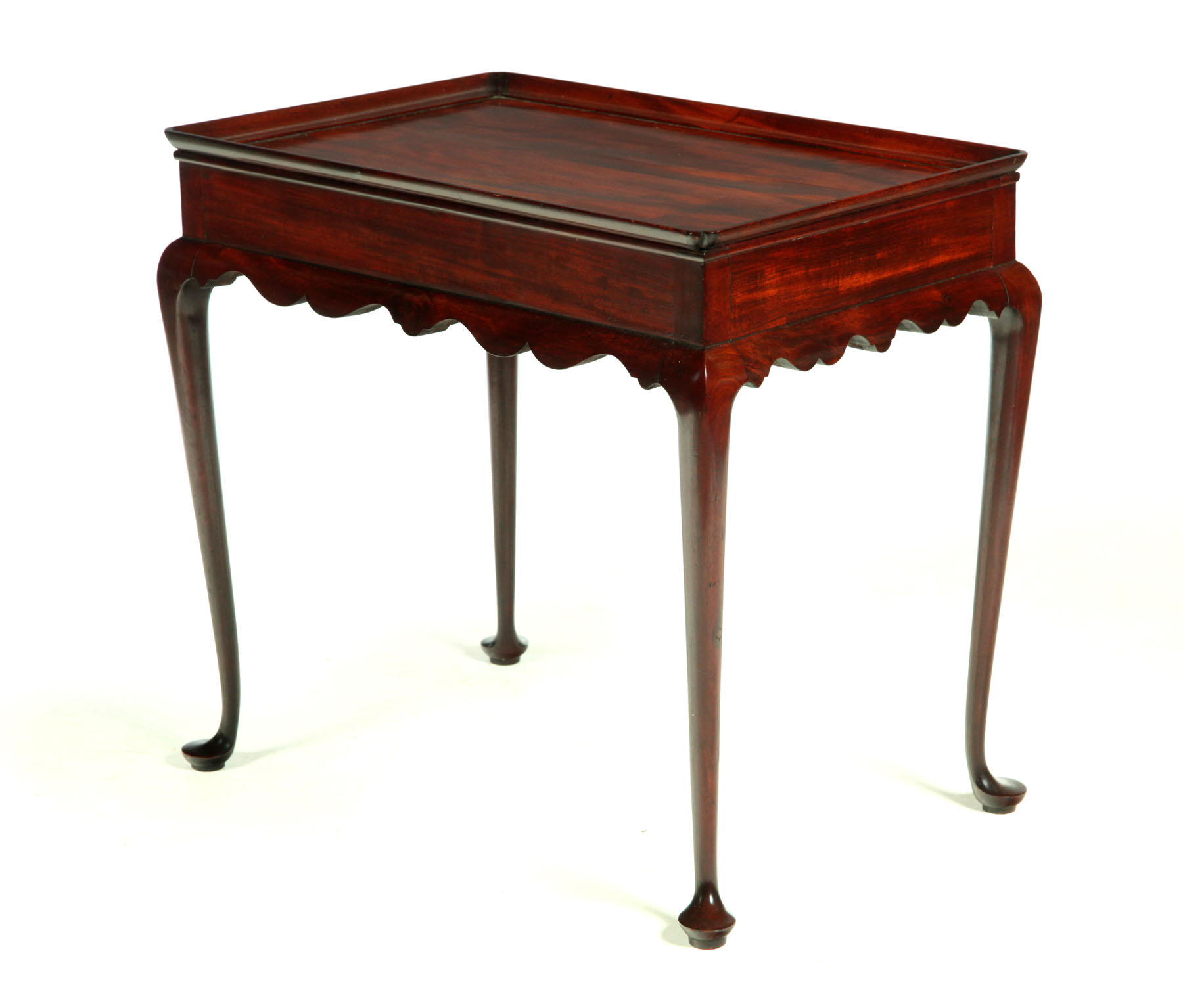 QUEEN ANNE-STYLE TRAY-TOP TEA