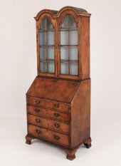QUEEN ANNE STYLE WALUT DOUBLE