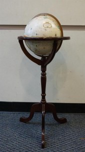 QUEEN ANNE SYLE MAHOGANY FREES