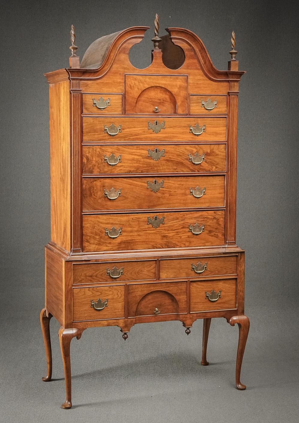 QUEEN ANNE WALNUT BONNET-TOP