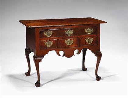 Queen Anne walnut dressing table