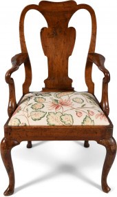 QUEEN ANNE WALNUT OPEN ARMCHAI
