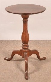 QUEEN ANNE WALNUT PEDESTAL CAN