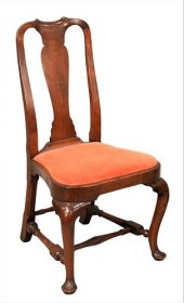 QUEEN ANNE WALNUT SIDE CHAIRQu