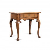 QUEEN ANNE WALNUT SIDE TABLE,