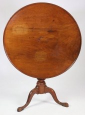 QUEEN ANNE WALNUT TILT TOP TEA