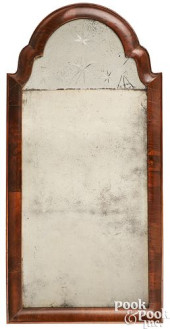 QUEEN ANNE WALNUT VENEER LOOKI
