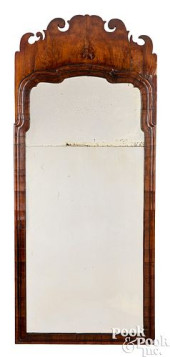 QUEEN ANNE WALNUT VENEER LOOKI