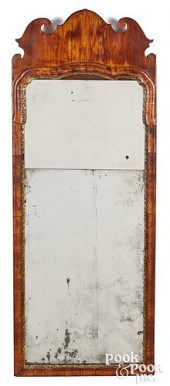 QUEEN ANNE WALNUT VENEER LOOKI