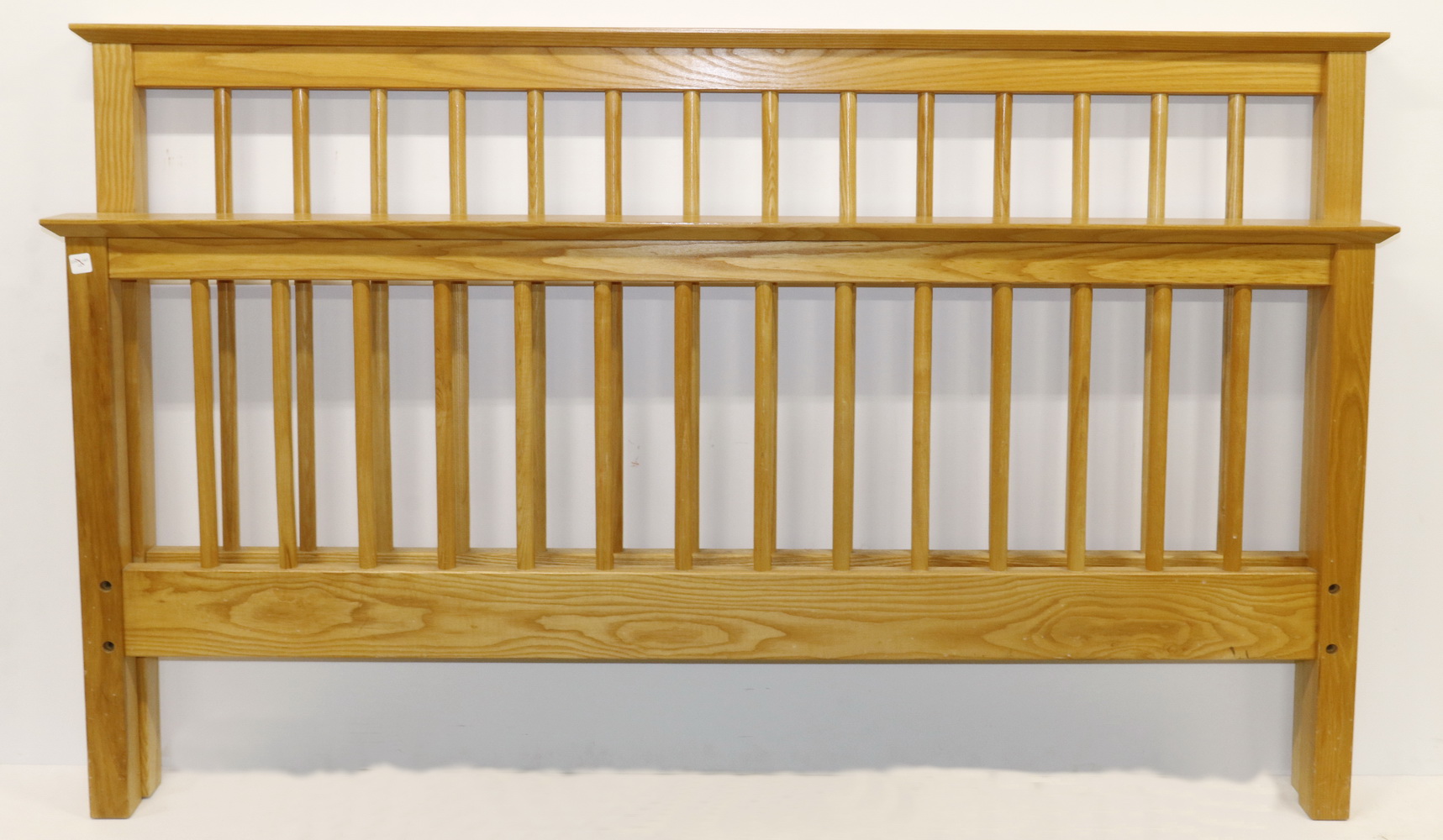 QUEEN SIZE BED BY TUBBS VERMONT