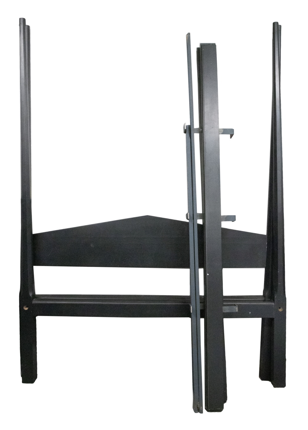 QUEEN SIZE PENCIL POST CANOPY BED