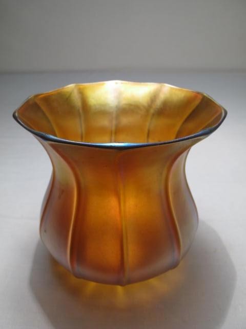 Quezal art glass shade gold with