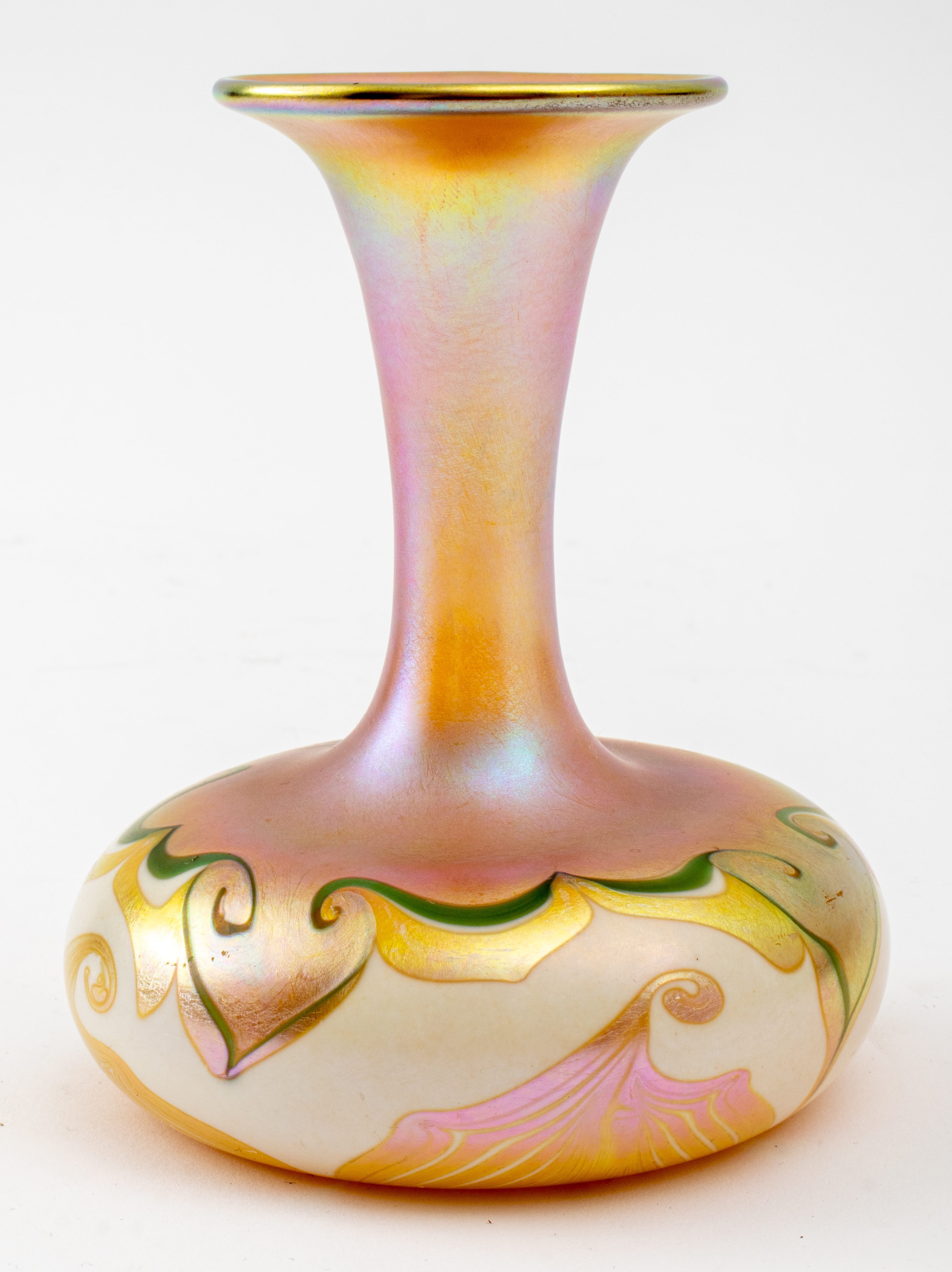 QUEZAL IRIDESCENT GLASS VASE