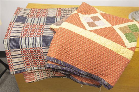 QUILT AND A COVERLET. Cotton