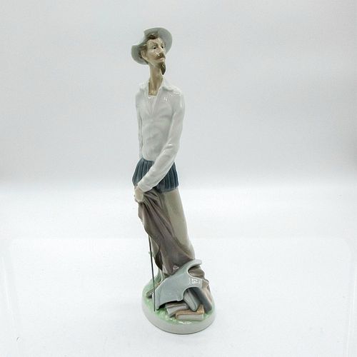 QUIXOTE STANDING UP 1004854 -