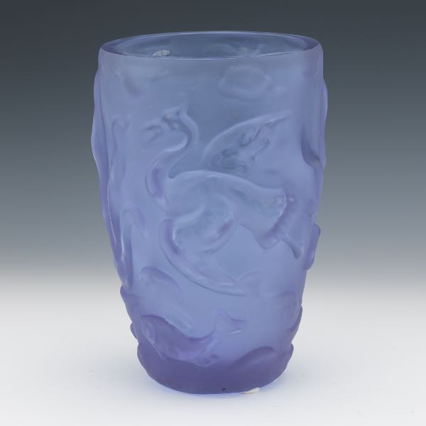 R LALIQUE AMETHYST ART GLASS
