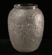 R. Lalique Biches art glass va
