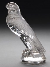 R. Lalique ''Faucon'' hood orn