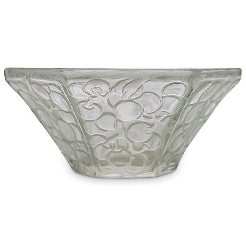 R. LALIQUE FRUIT BOWLDESCRIPTION: A