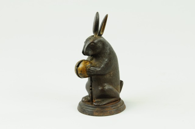 RABBIT STANDING MECHANICAL BANK