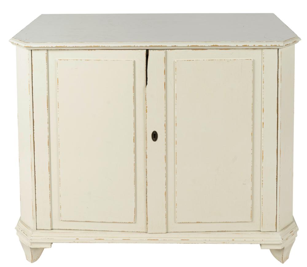 RACHEL ASHWELL SHABBY CHIC