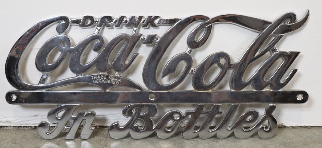 RADIATOR PLATE CHROME EMBLEM,