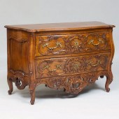 RÃ©GENCE STYLE WALNUT BOMBÃ© C