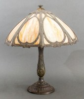 RAINAUD TABLE LAMP WITH SLAG G