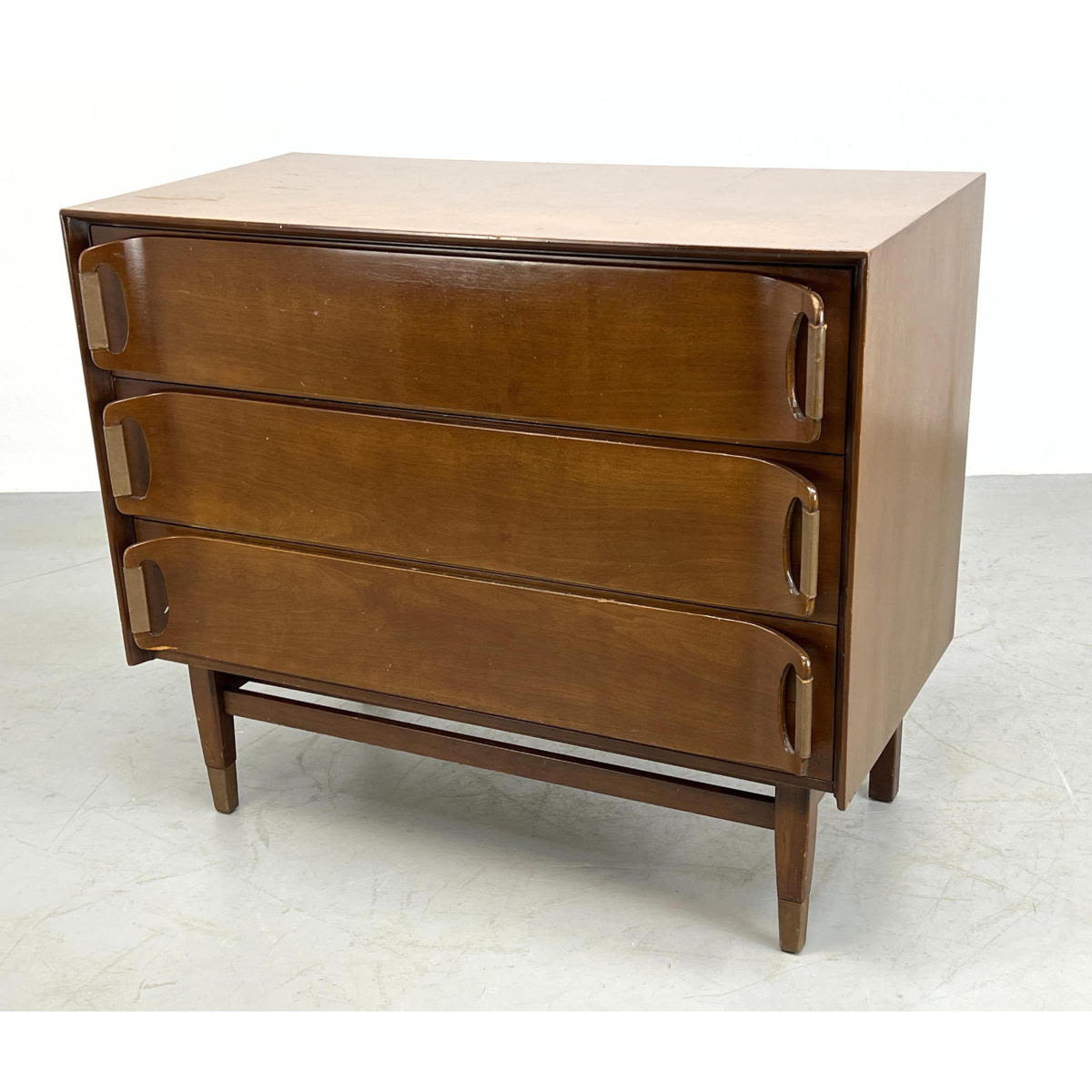 RAMSEUR American Modern Walnut