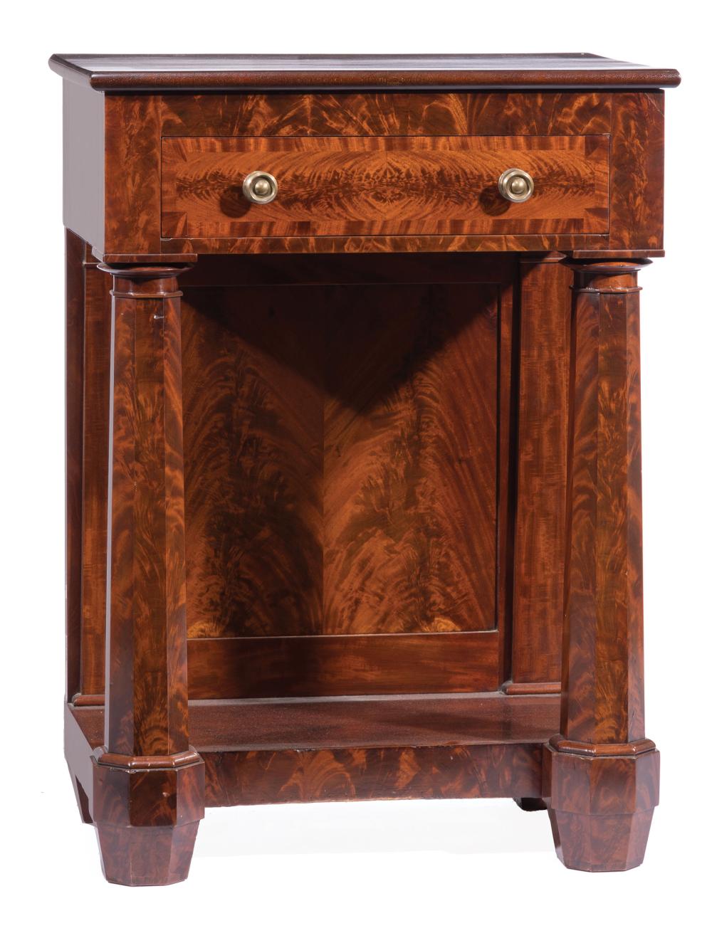 RARE AMERICAN CLASSICAL MAHOGANY