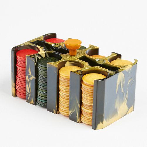 RARE BAKELITE POKER CADDY & CHIPS