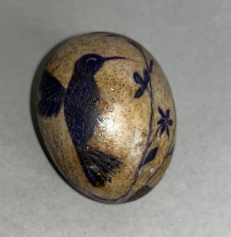 RARE BLUE & WHITE SGRAFFITO