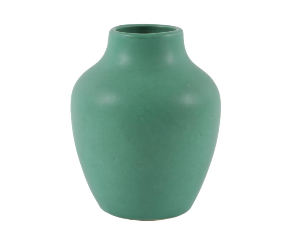 RARE CAMBRIDGE “OTOE” VASE, 6