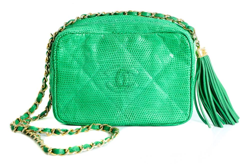 RARE CHANEL GREEN CC LIZARD LEATHER