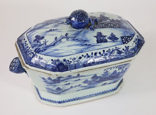 RARE CHINESE EXPORT BLUE AND