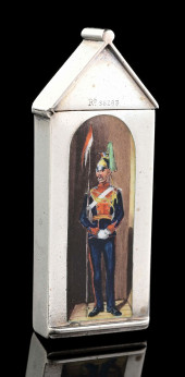 RARE ENGLISH QUEEN'S GUARD ROY