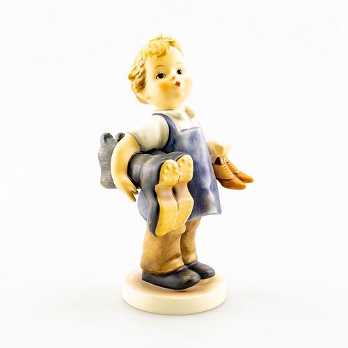 RARE GOEBEL HUMMEL FIGURINE,