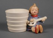 RARE HUMMEL JOYFUL W/ POT 53 T