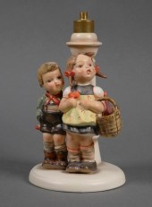 RARE HUMMEL TO MARKET TABLE LA
